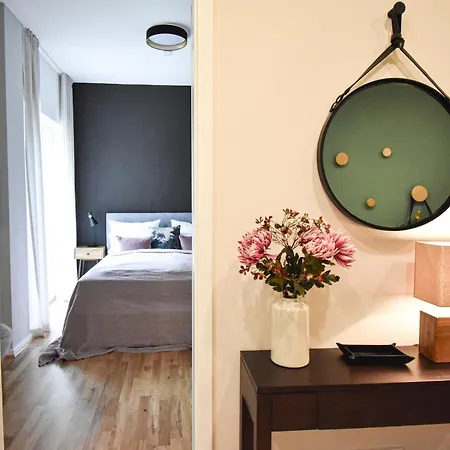 100 Qm Luxus Industrial Apartment *