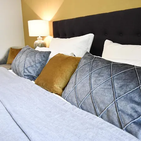 100 Qm Luxus Industrial Apartment *